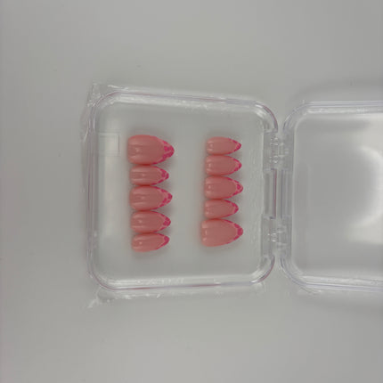Press on nails