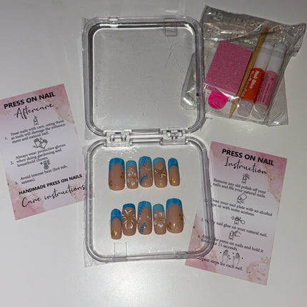Press on nails