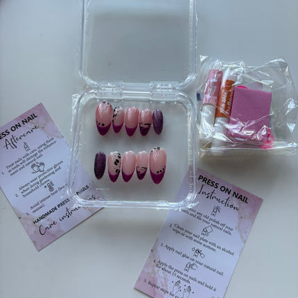 Press on nails