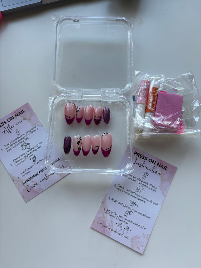 Press on nails